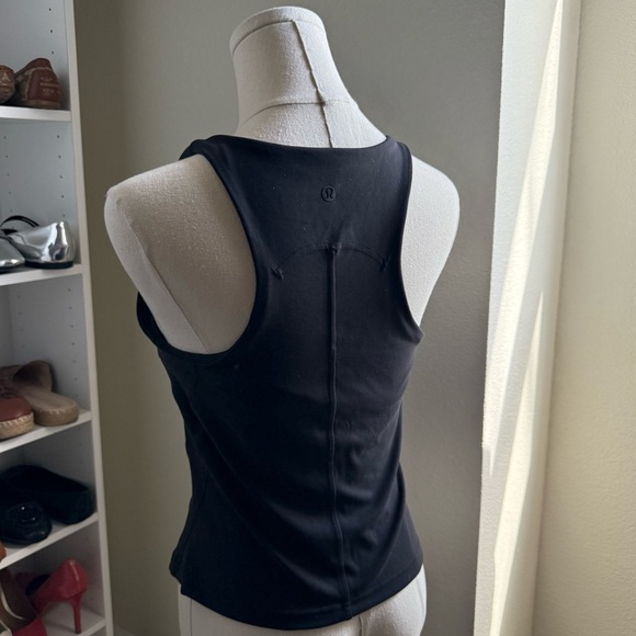 Lululemon Athletica InStill Black Sport Tank Top Size 8 - Picture 7 of 8